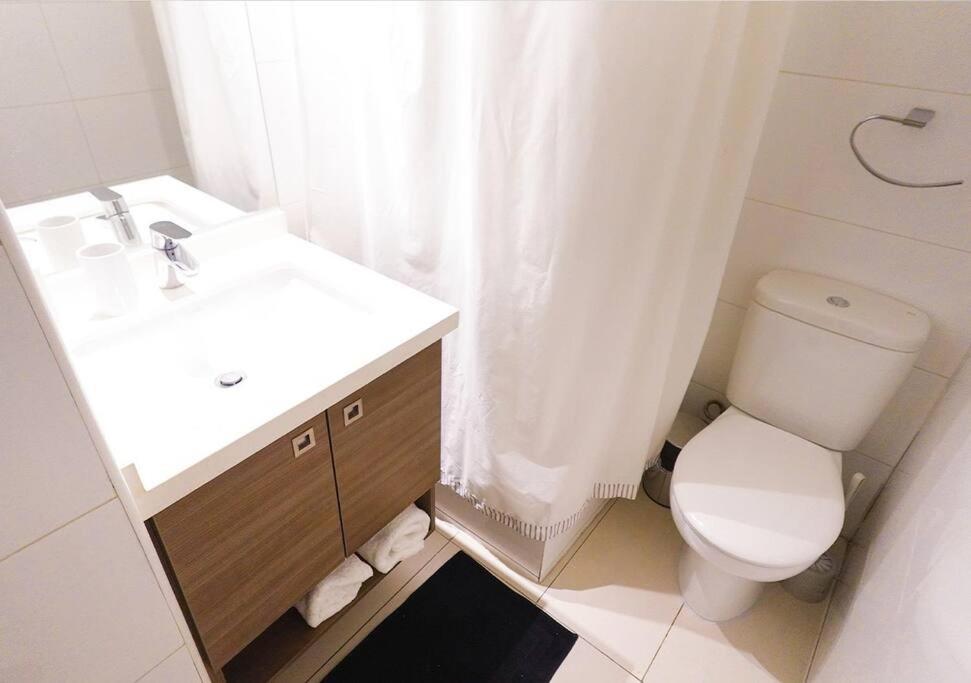Apartamento A Pasos Del Parque Arauco - Condes *