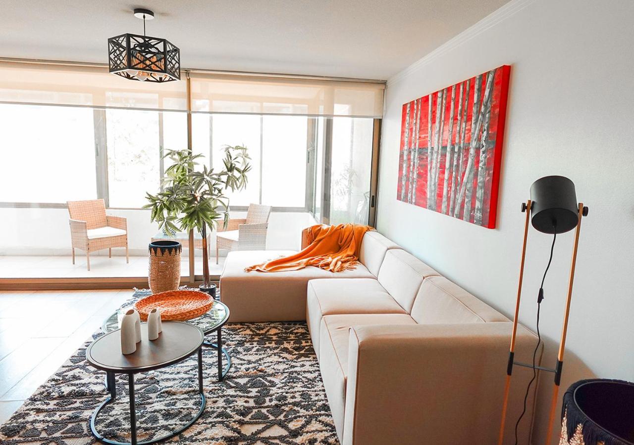 A Pasos Del Parque Arauco - Condes Apartamento Santiago